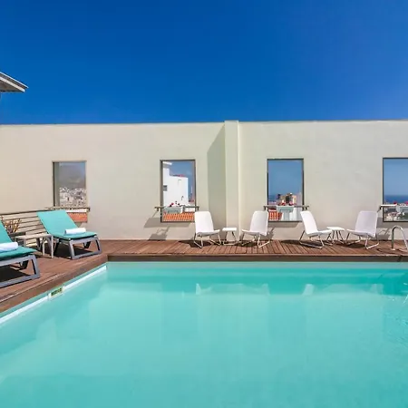 Otel Occidental Cruz Contemporaneo