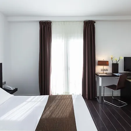 Отель Barcelo Cruz Contemporaneo Санта-Крус-де-Тенерифе