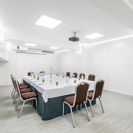 Barcelo Cruz Contemporaneo 4*