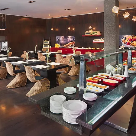 Occidental Cruz Contemporaneo Otel Santa Cruz de Tenerife