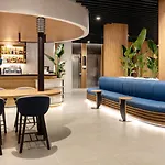 Barcelo Cruz Contemporaneo