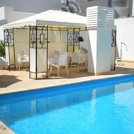 Occidental Cruz Contemporaneo Hotell 3*