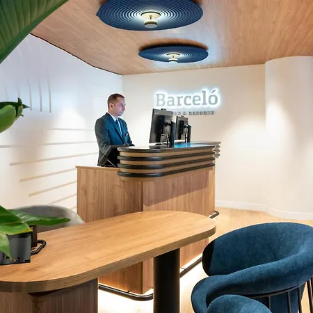 Otel Barcelo Cruz Contemporaneo 4*