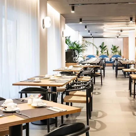 Barcelo Cruz Contemporaneo Otel 4*
