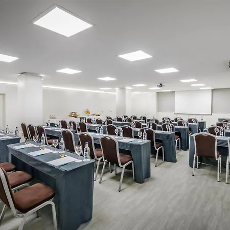 Otel Barcelo Cruz Contemporaneo