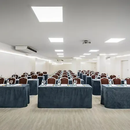 Barcelo Cruz Contemporaneo Otel
