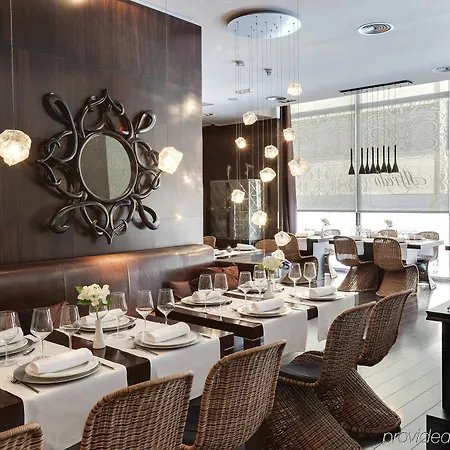 Barceló Cruz Contemporáneo